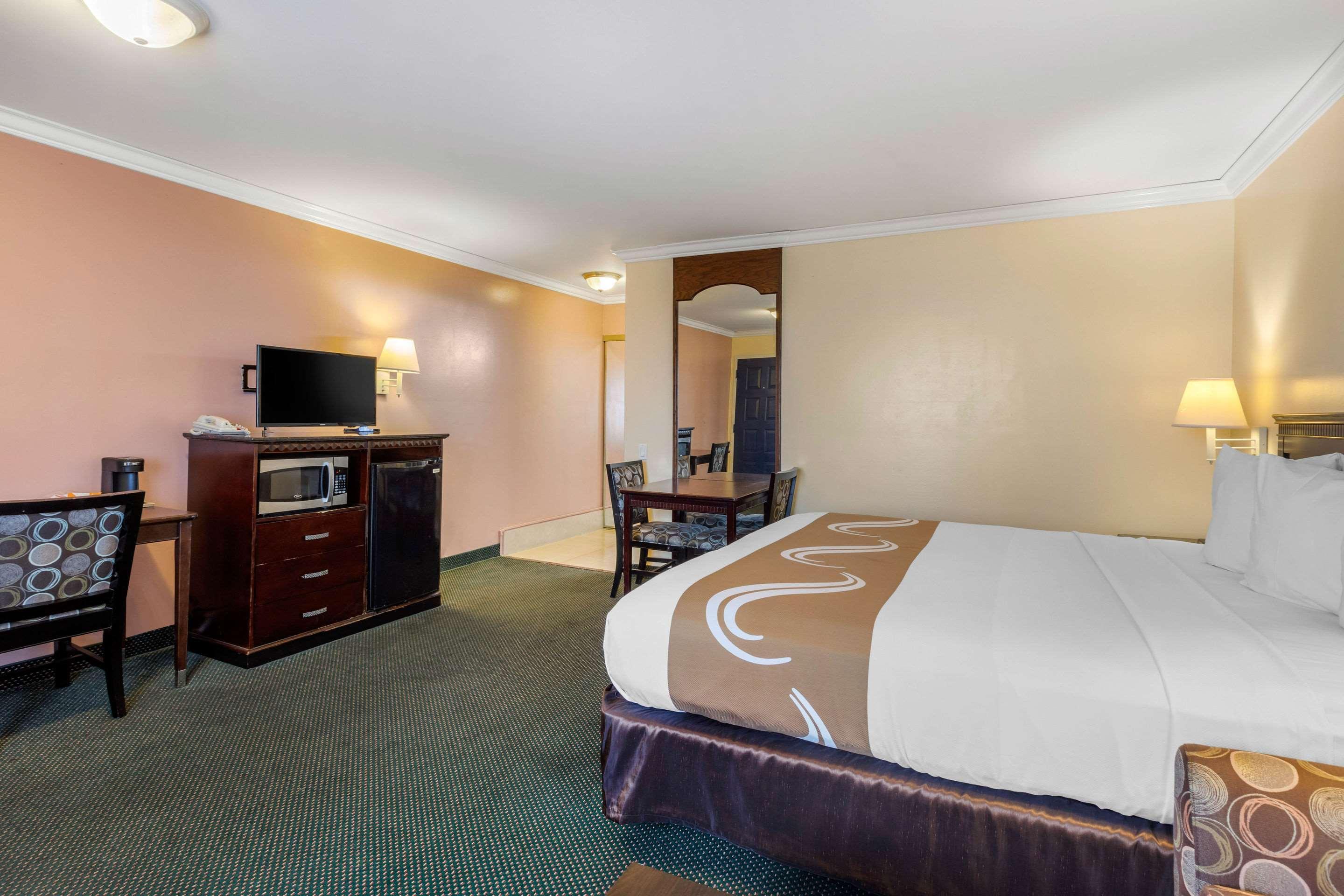 Quality Inn Lomita-Los Angeles South Bay Esterno foto