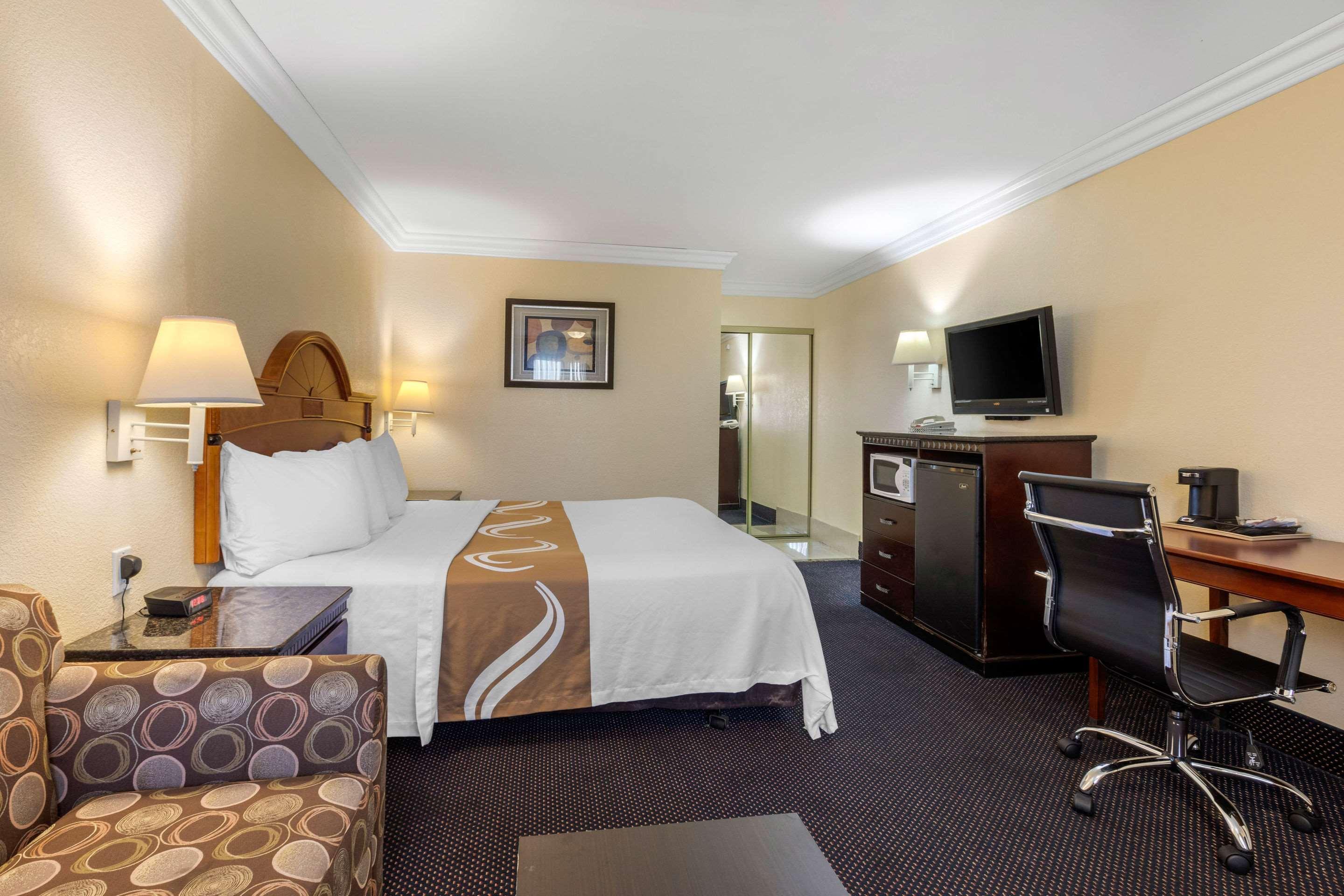 Quality Inn Lomita-Los Angeles South Bay Esterno foto