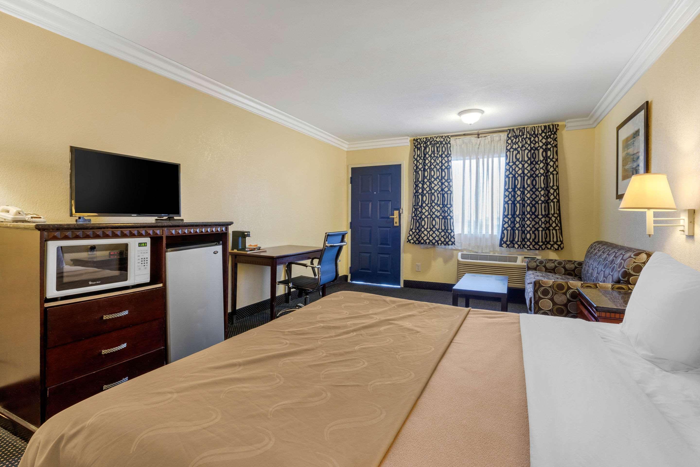 Quality Inn Lomita-Los Angeles South Bay Esterno foto